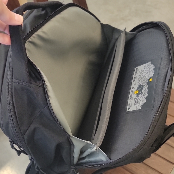 The North Face Black Backpack with Padded Straps and Structured Shape - Picture 5 of 12